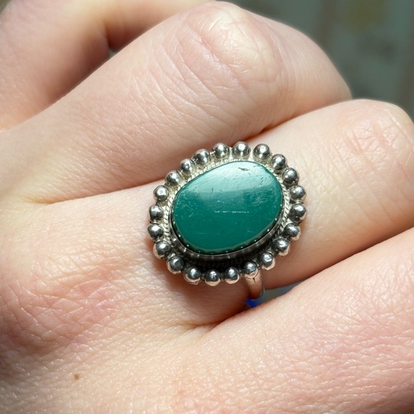 Sterling Silver Green Onyx Handmade Ring - Picture 7 of 7